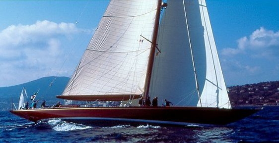 90 foot Cold-Molded Lift Keel Sloop