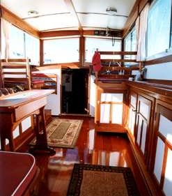 Memory 38, interior, saloon