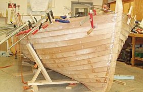 lapstrake speedboat 