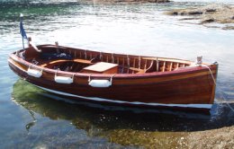 Seka, mahogony plank on frame tender for the Island Eagle