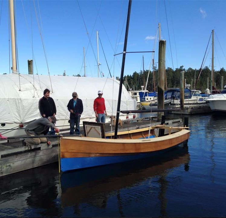 2013/01/02 : New Pilot House version of Harry 2 , 30' LOD sailing scow 