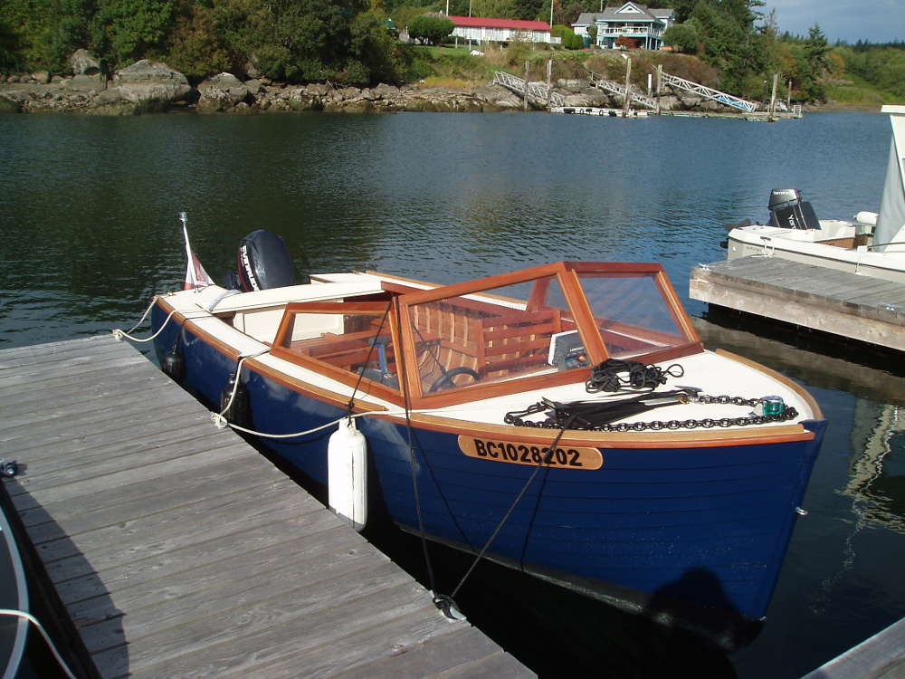 16 Lapstrake Speedboat. Classic Styling, Good Performance ...