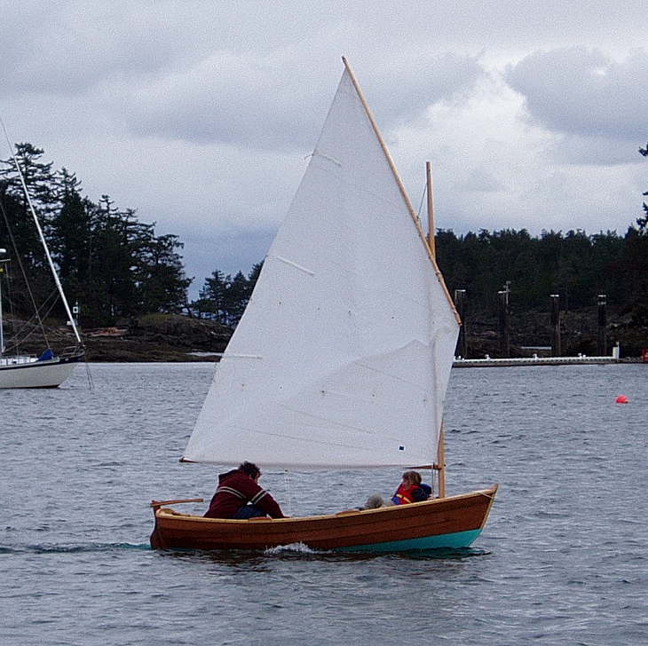 Pogy, 12' Sailing Dinghy ~ Sail and Oar Boats ~ Tad 